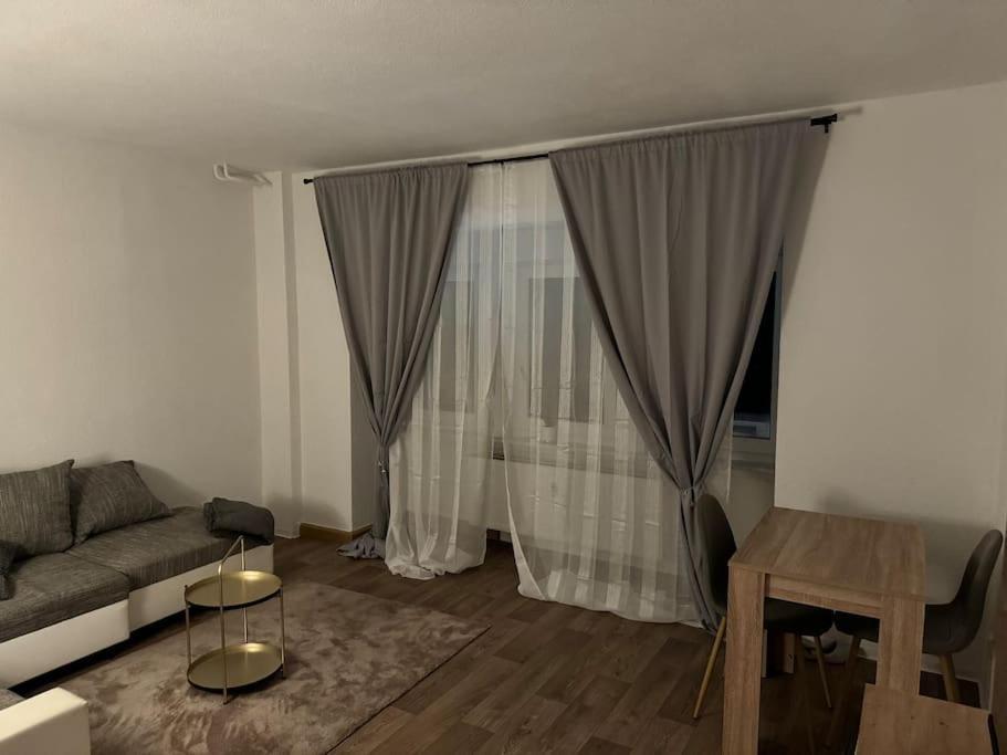 Ferienwohnung Wohnung Innenstadt Am Burgsee バート・ザルツンゲン エクステリア 写真